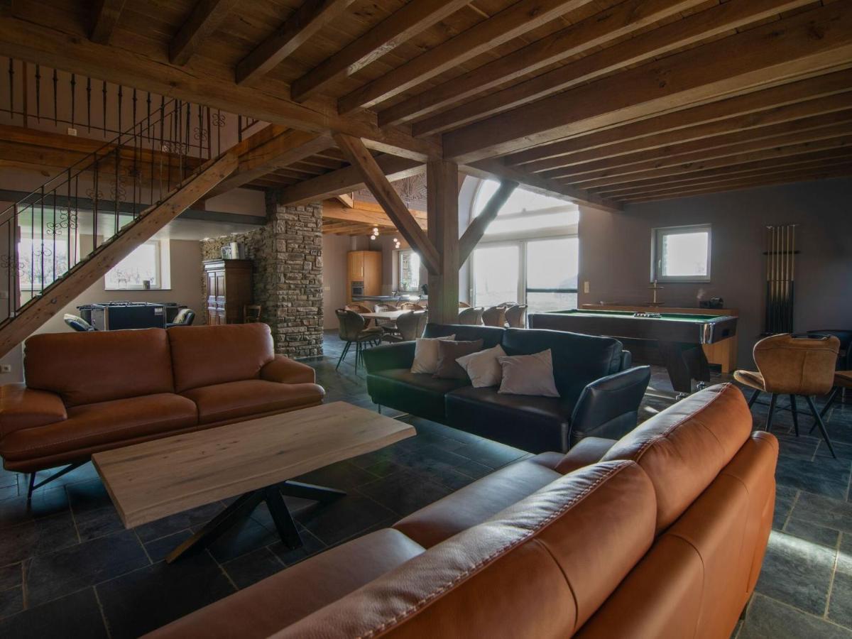 Very Spacious House With Sauna Spa And Countryside Views Gouvy Extérieur photo