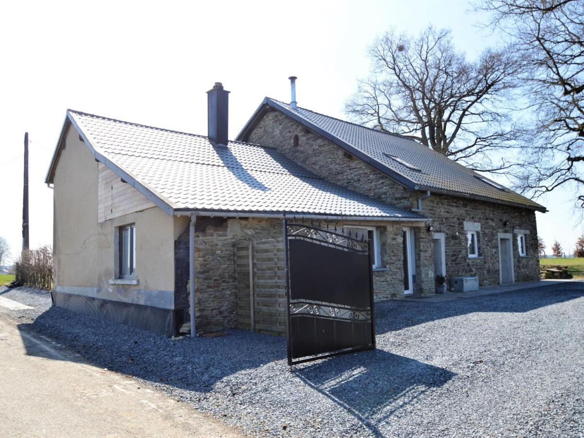 Very Spacious House With Sauna Spa And Countryside Views Gouvy Extérieur photo