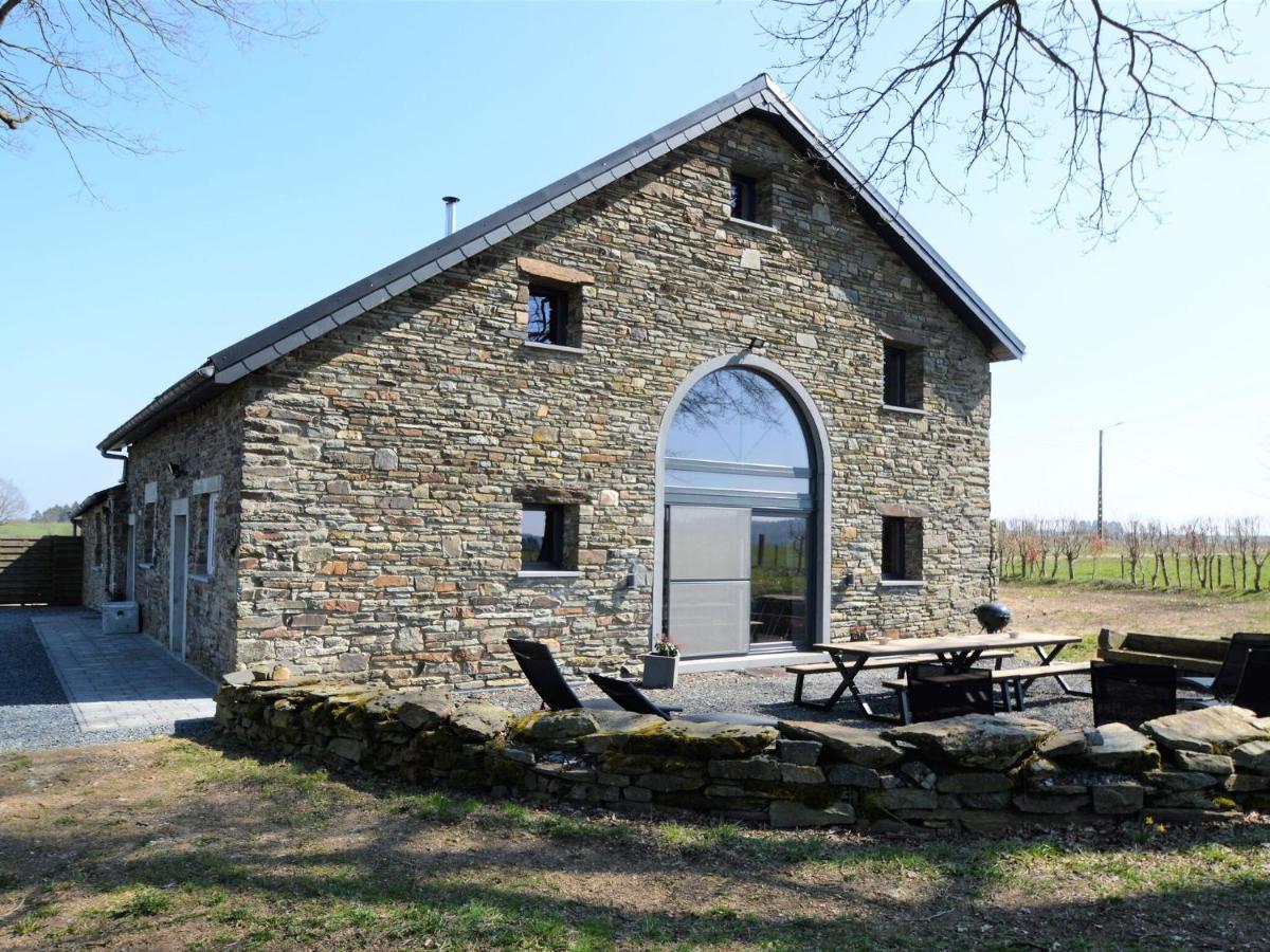 Very Spacious House With Sauna Spa And Countryside Views Gouvy Extérieur photo