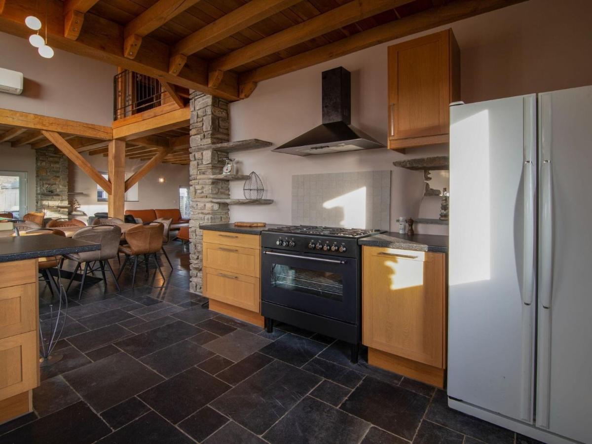 Very Spacious House With Sauna Spa And Countryside Views Gouvy Extérieur photo