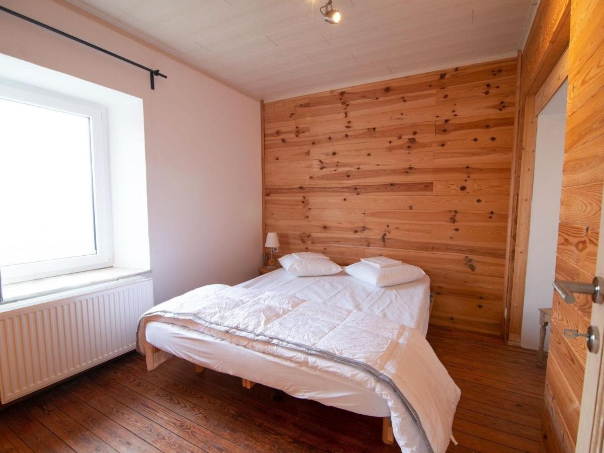 Very Spacious House With Sauna Spa And Countryside Views Gouvy Extérieur photo